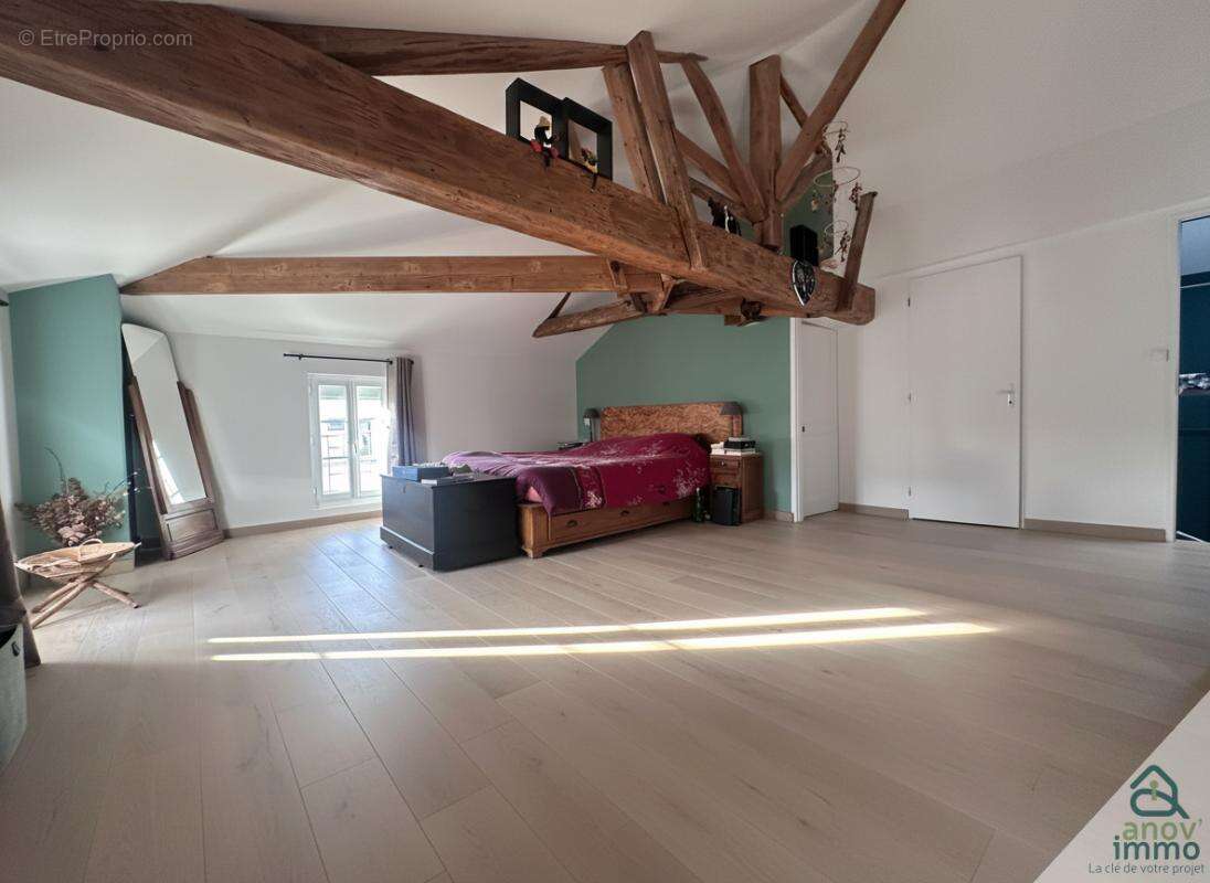 Maison de caractère 260 m2   centre-ville d'angoulême   5 ch - photo 11
