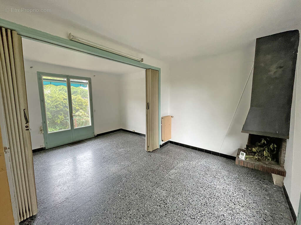 Maison à MONTIGNY-LES-CORMEILLES