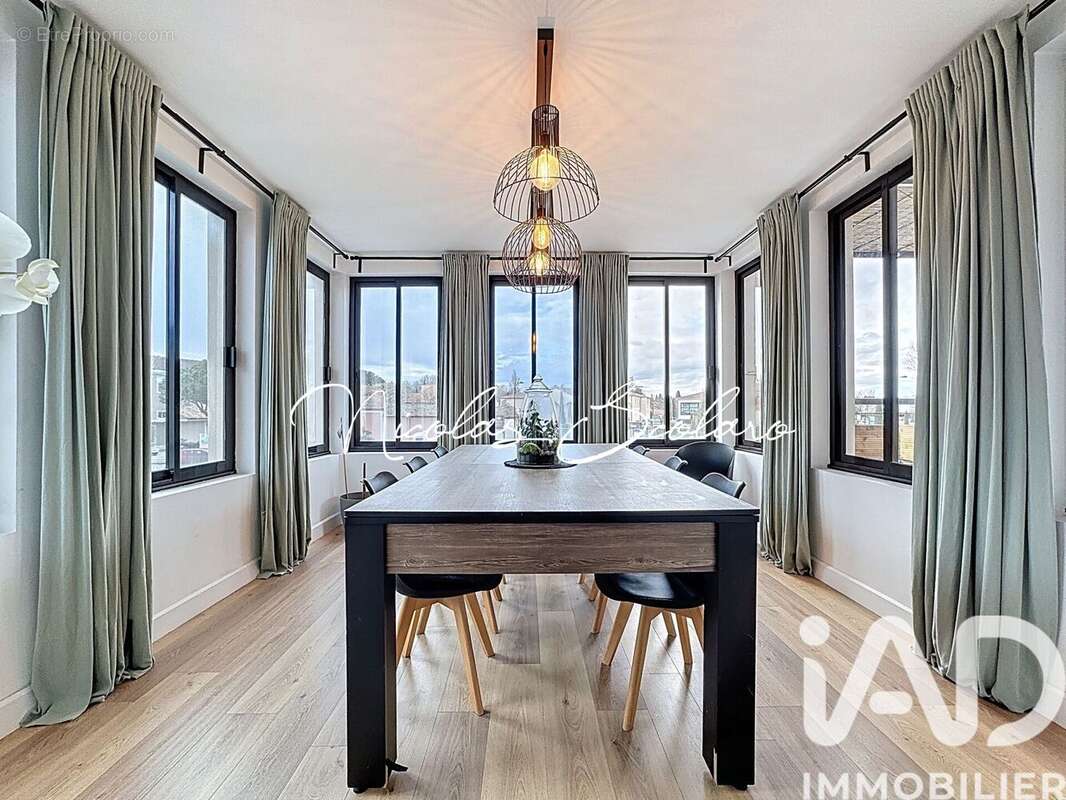 Photo 5 - Appartement à L'ISLE-SUR-LA-SORGUE