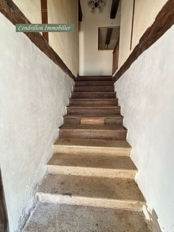 Maison à SAINT-PARDOUX-MORTEROLLES