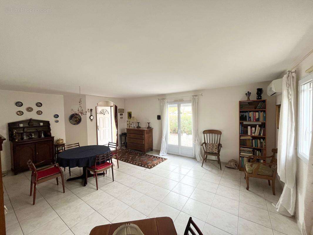 Maison à MEZE