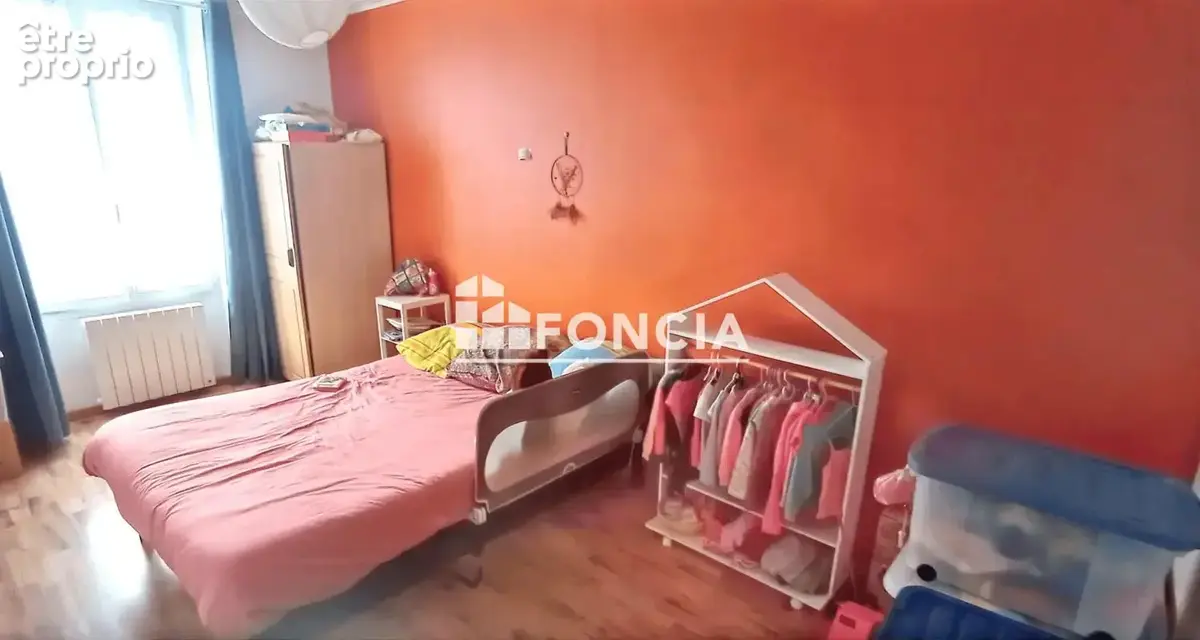 Ensemble Local Commercial et Appartement à Dordives - photo 5