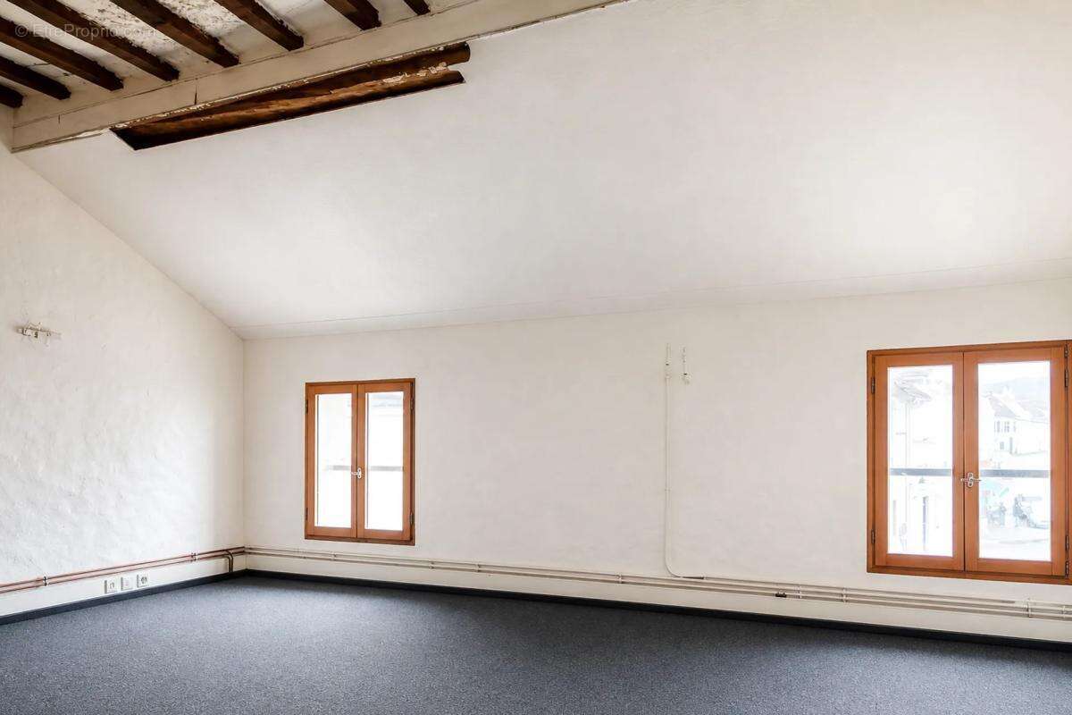 Maison de 55 m² à rénover avec jardin – toutes commodités à pied - photo 12