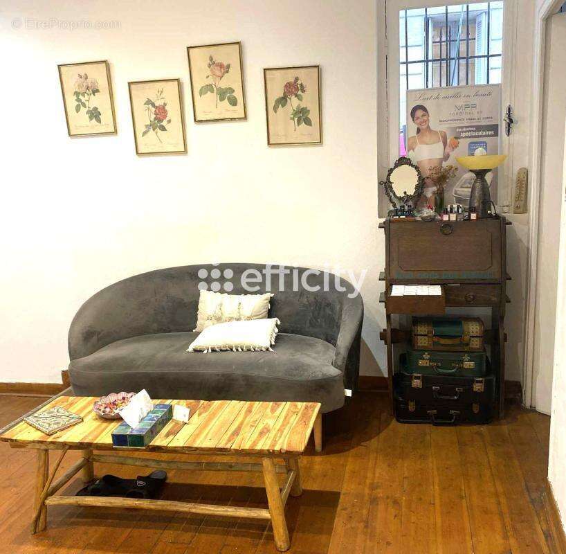 Commerce à MARSEILLE-6E