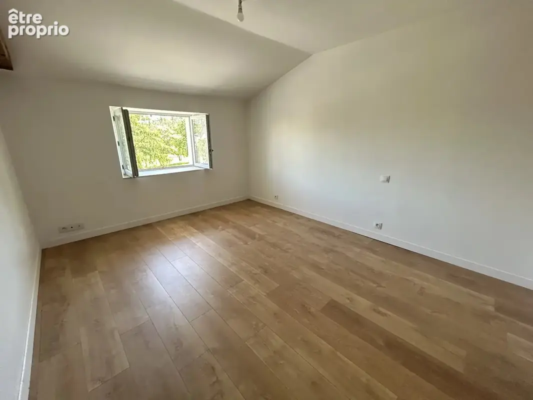 maison en pierres entièrement refaite - photo 12