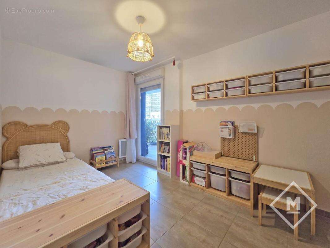 Appartement à MARSEILLE-8E