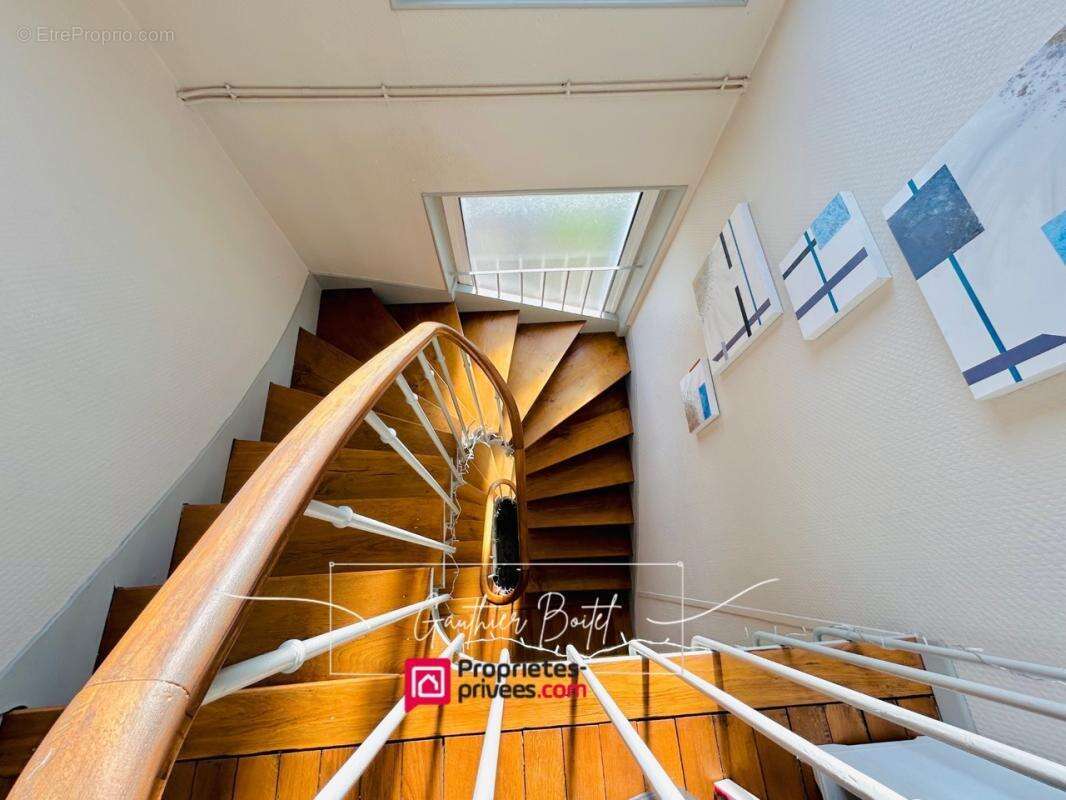 Maison de maître 170m2 Boissy le Chatel 1045m2 de terrain - photo 12