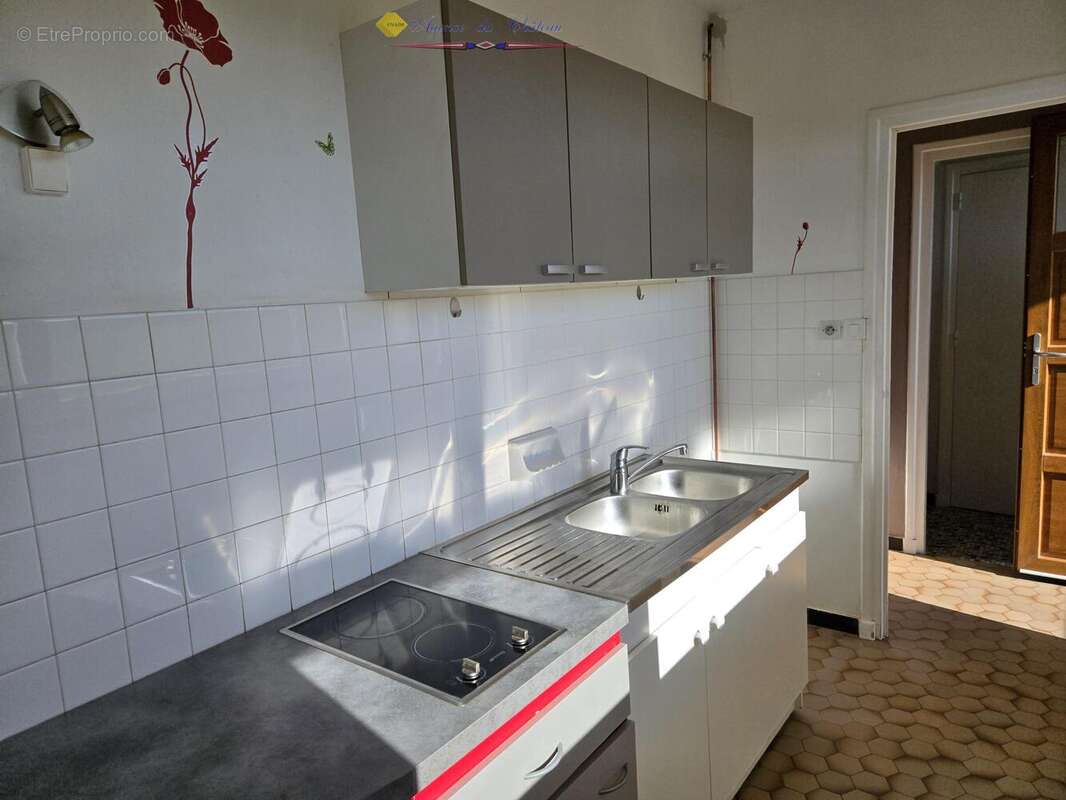 n°6 - Appartement à LA CLAYETTE