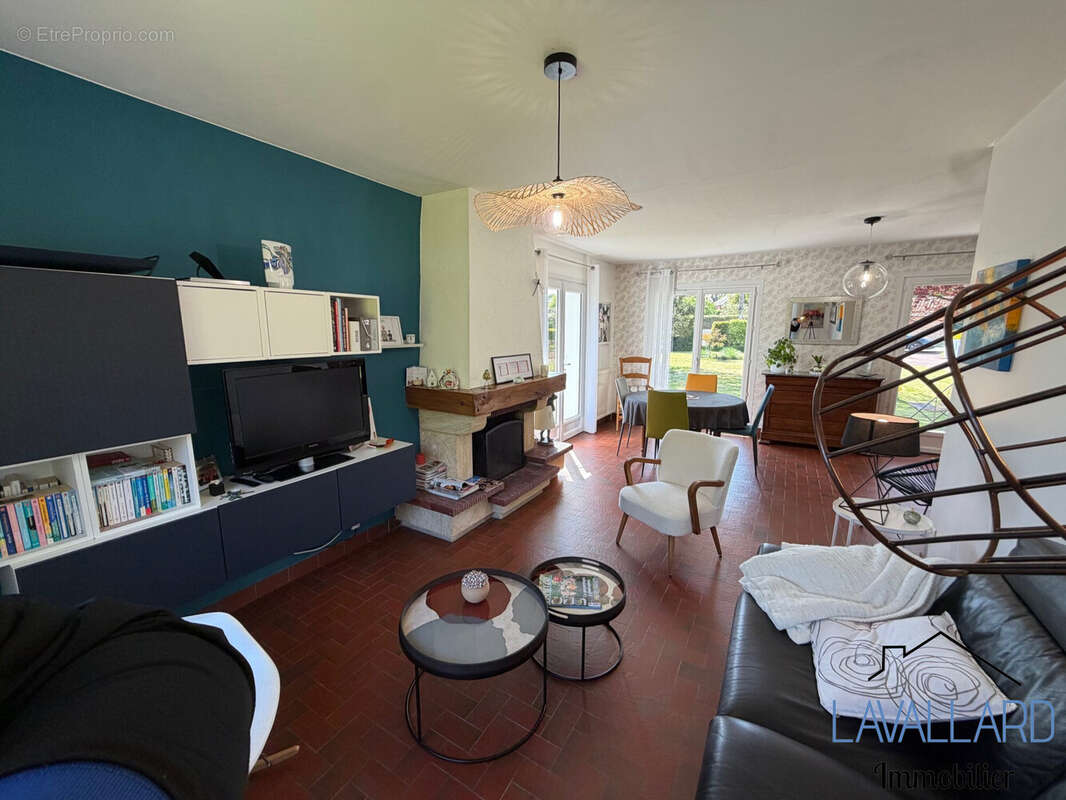 Maison 92 m² à Bussy-Les-Daours  - photo 6