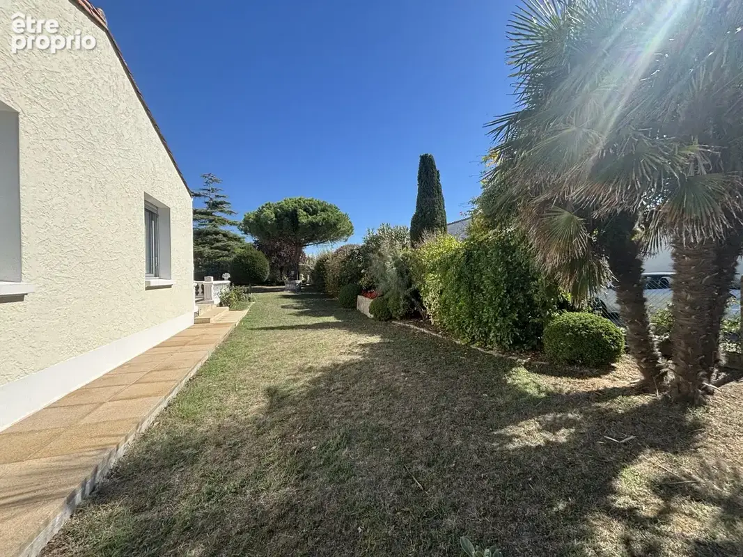 Maison 3 chambres + studio indépendant, double garage et grand jardin. - photo 21