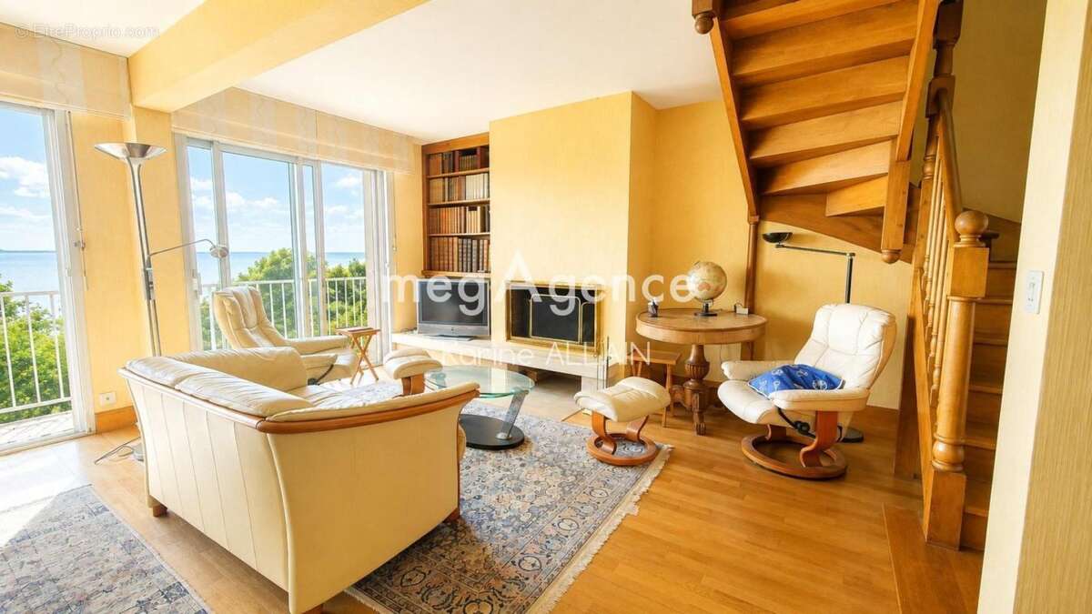 Face mer – appartement 5 pièces avec balcon, garage et parking - photo 3