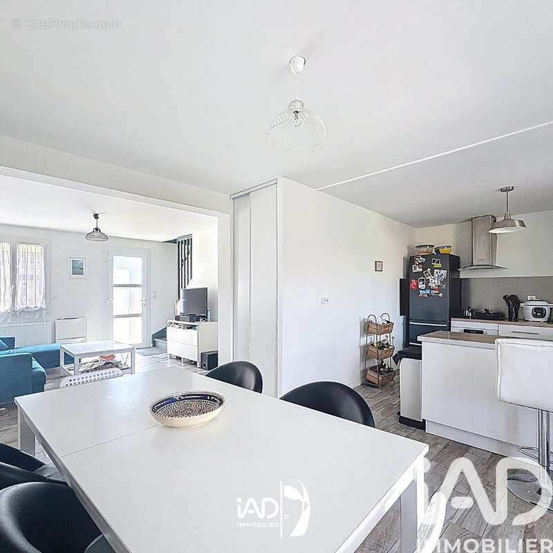 Photo 2 - Maison à BONSECOURS