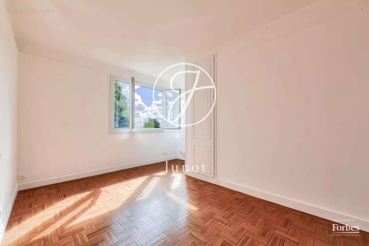 Appartement à SAINT-CLOUD