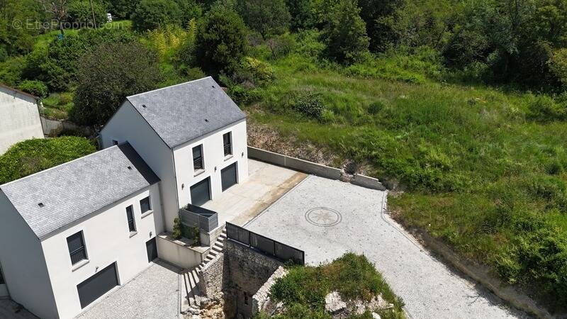 Maison à MONTLOUIS-SUR-LOIRE