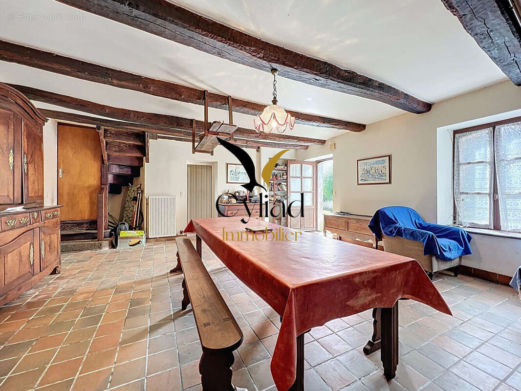 Maison à SAINT-PERE