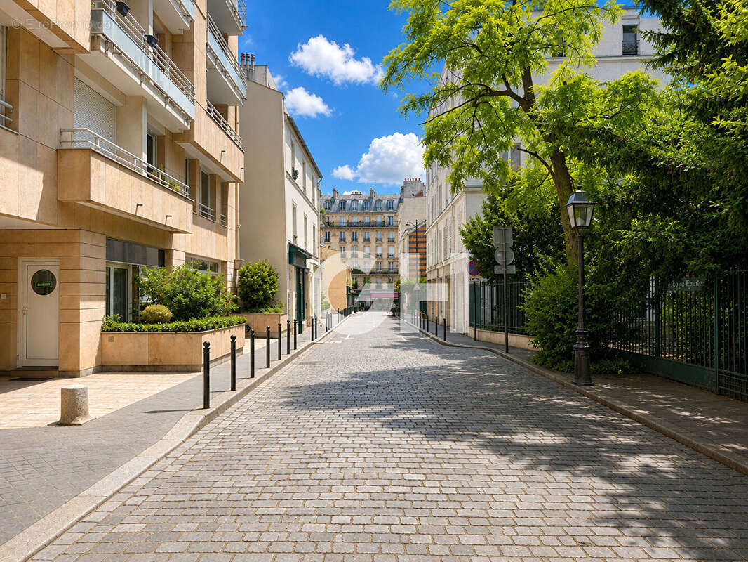 Appartement à PARIS-11E
