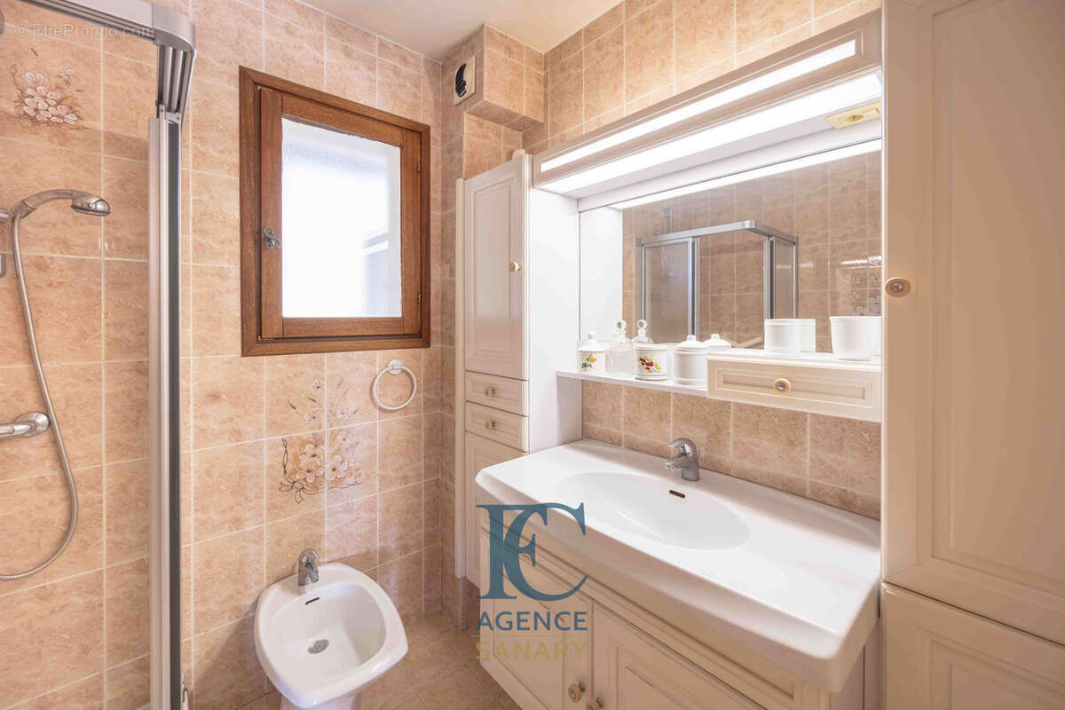 Appartement à SANARY-SUR-MER