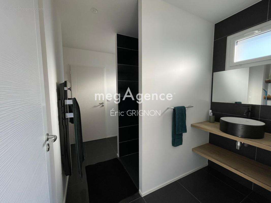 Maison à TALMONT-SAINT-HILAIRE