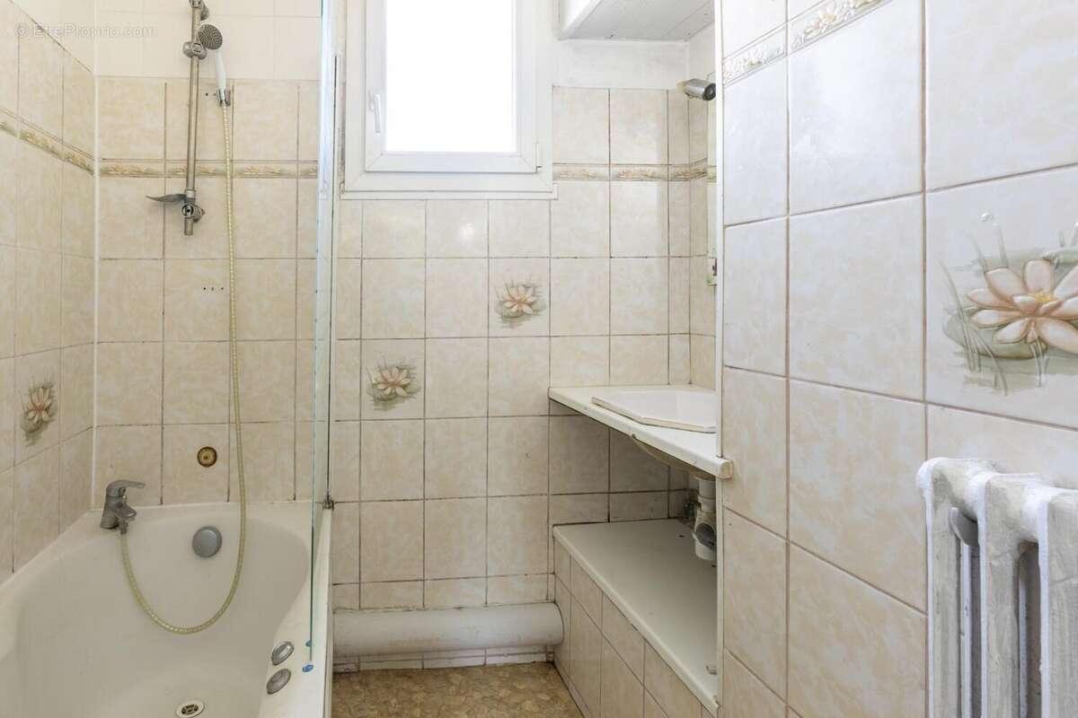 Maison 107 m² à Castres  - photo 6