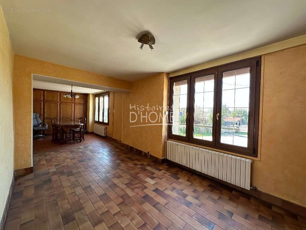 Maison à LA FERTE-GAUCHER