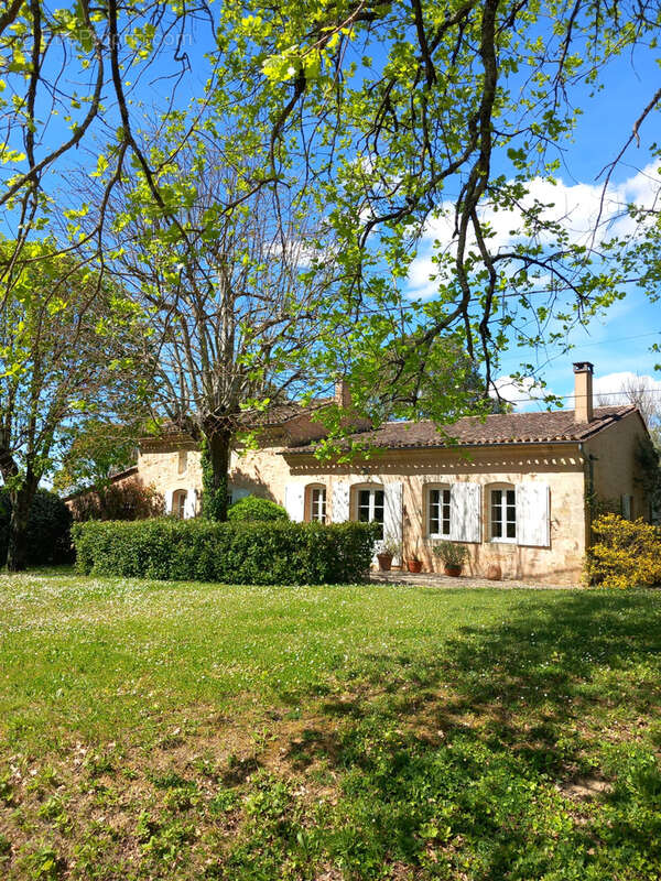Maison à BOURG