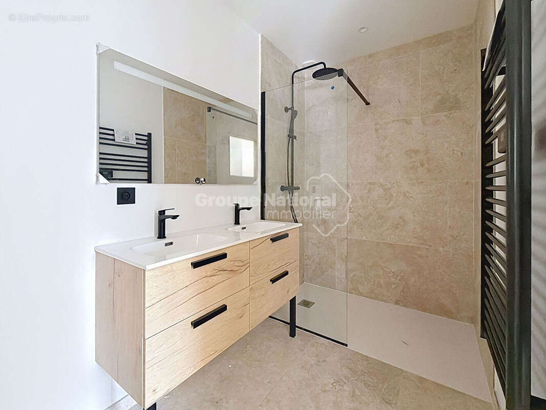 Appartement à TAILLADES