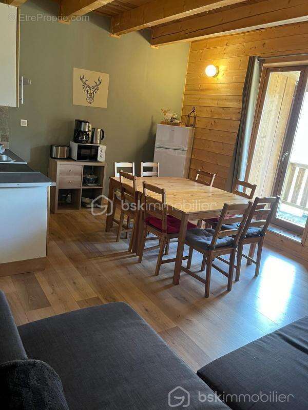 Appartement à TANINGES