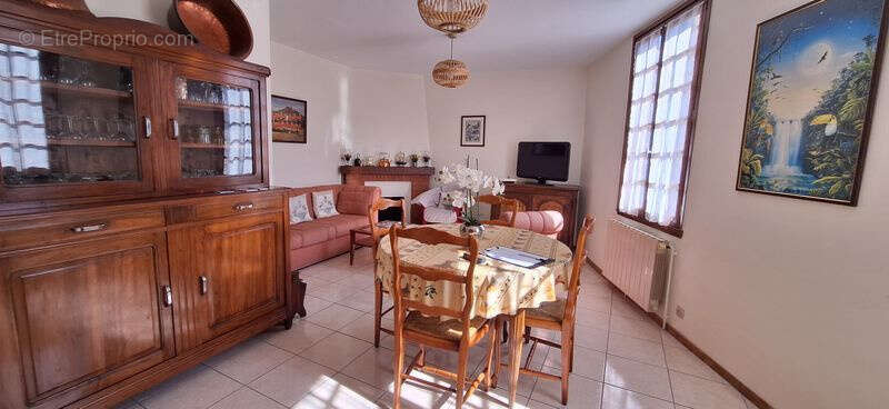 Maison à SAINT-CERE