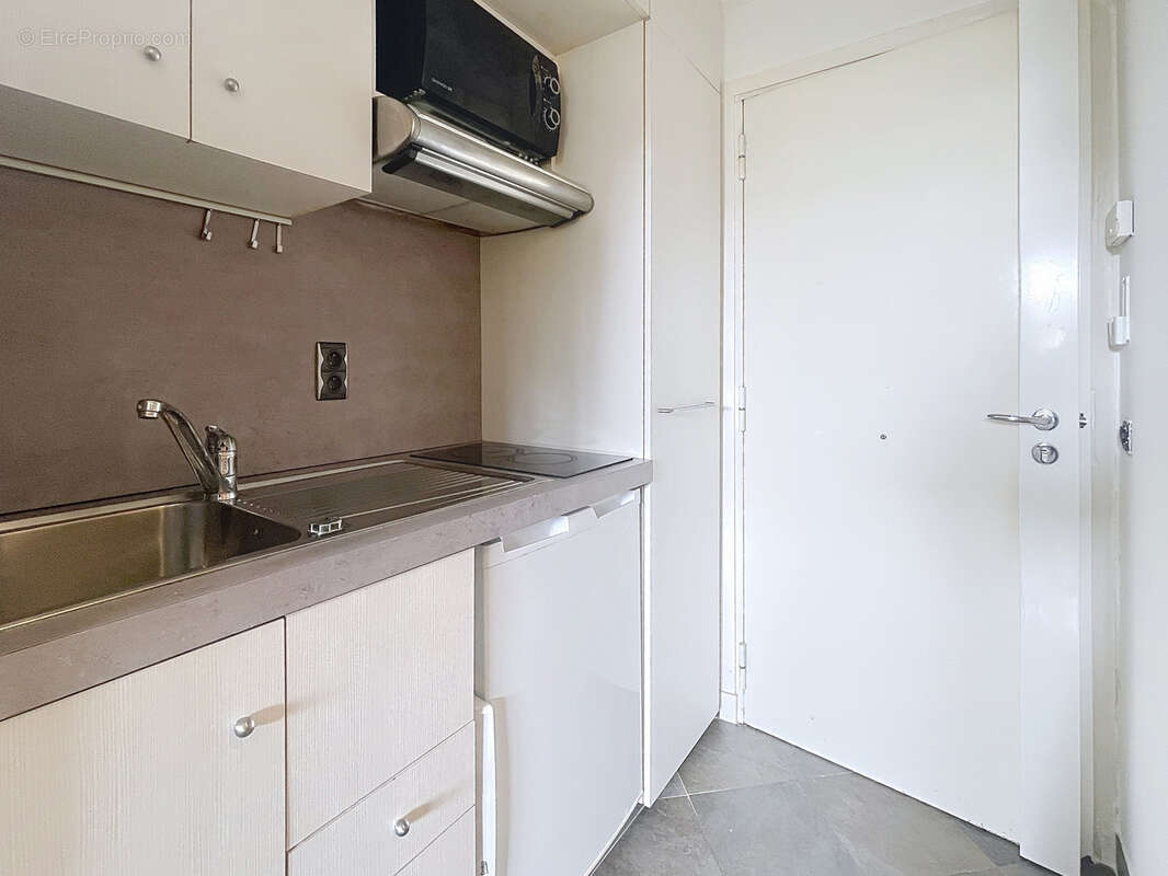 A vendre studio dans residence de prestige - photo 4