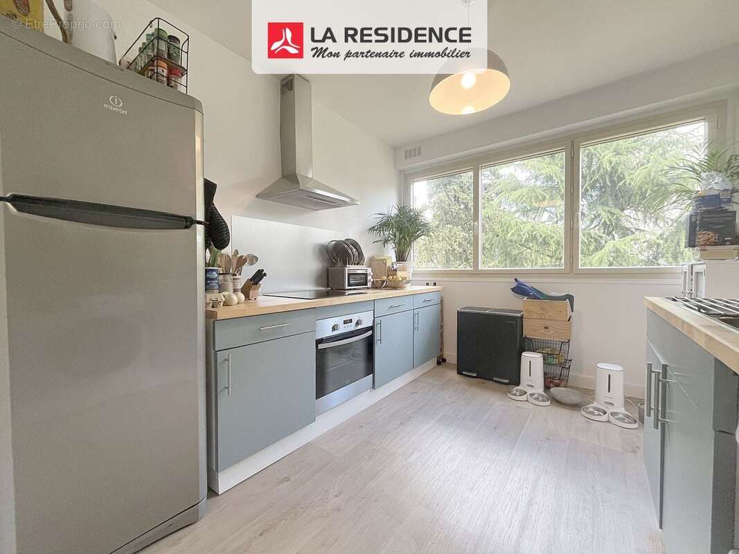 Appartement à VELIZY-VILLACOUBLAY