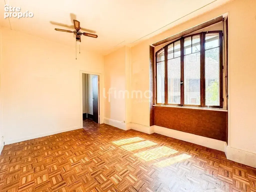 Maison 6 pièces sur 23 ares - photo 7