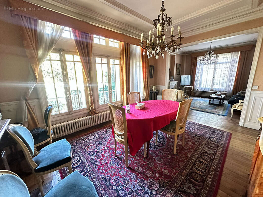 Maison à ENGHIEN-LES-BAINS