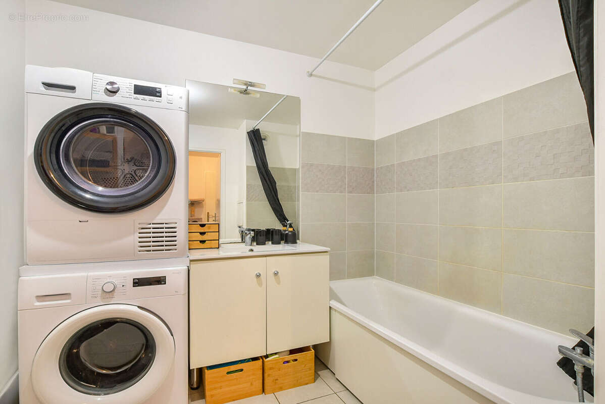 Appartement à BRIE-COMTE-ROBERT