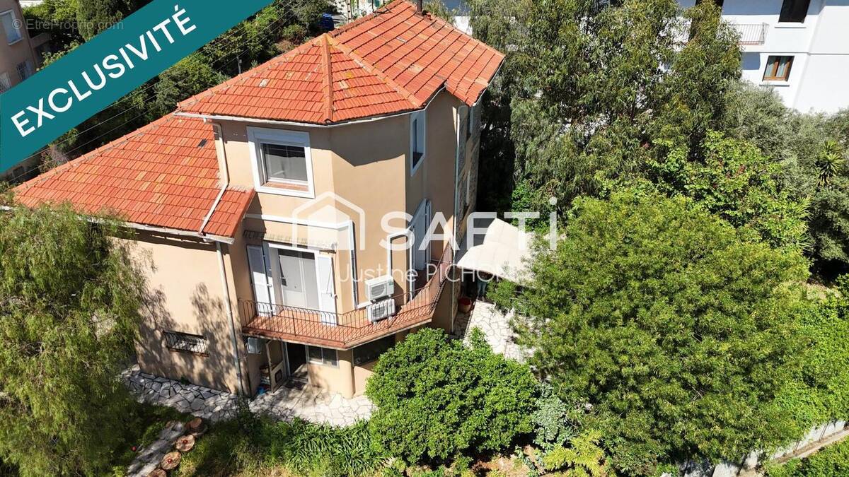 Photo 1 - Maison à TOULON