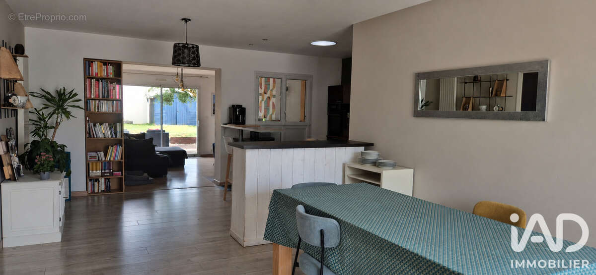 Photo 3 - Maison à LA JARRIE