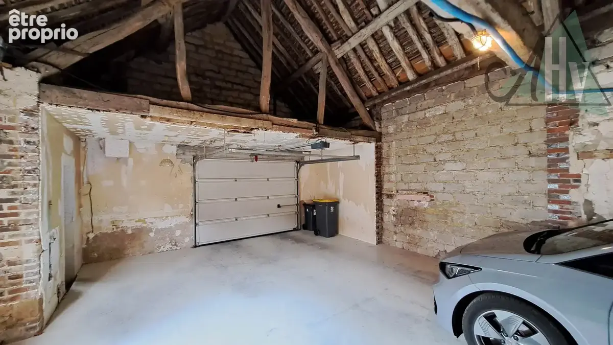 Proche SENS - Maison rénovée de 88 m2 avec 3 chambres, jardin et belle grange de 60 m2. - photo 12