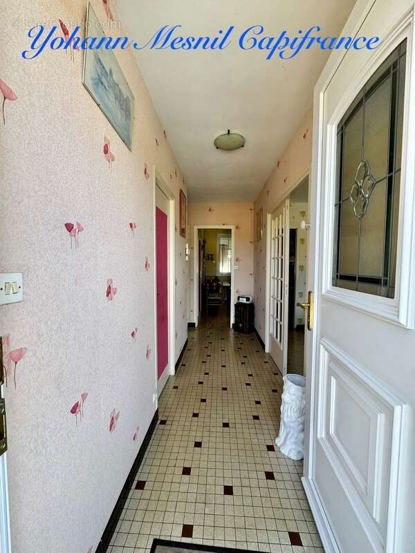 Maison à vendre 5 pièces  (79) - photo 2