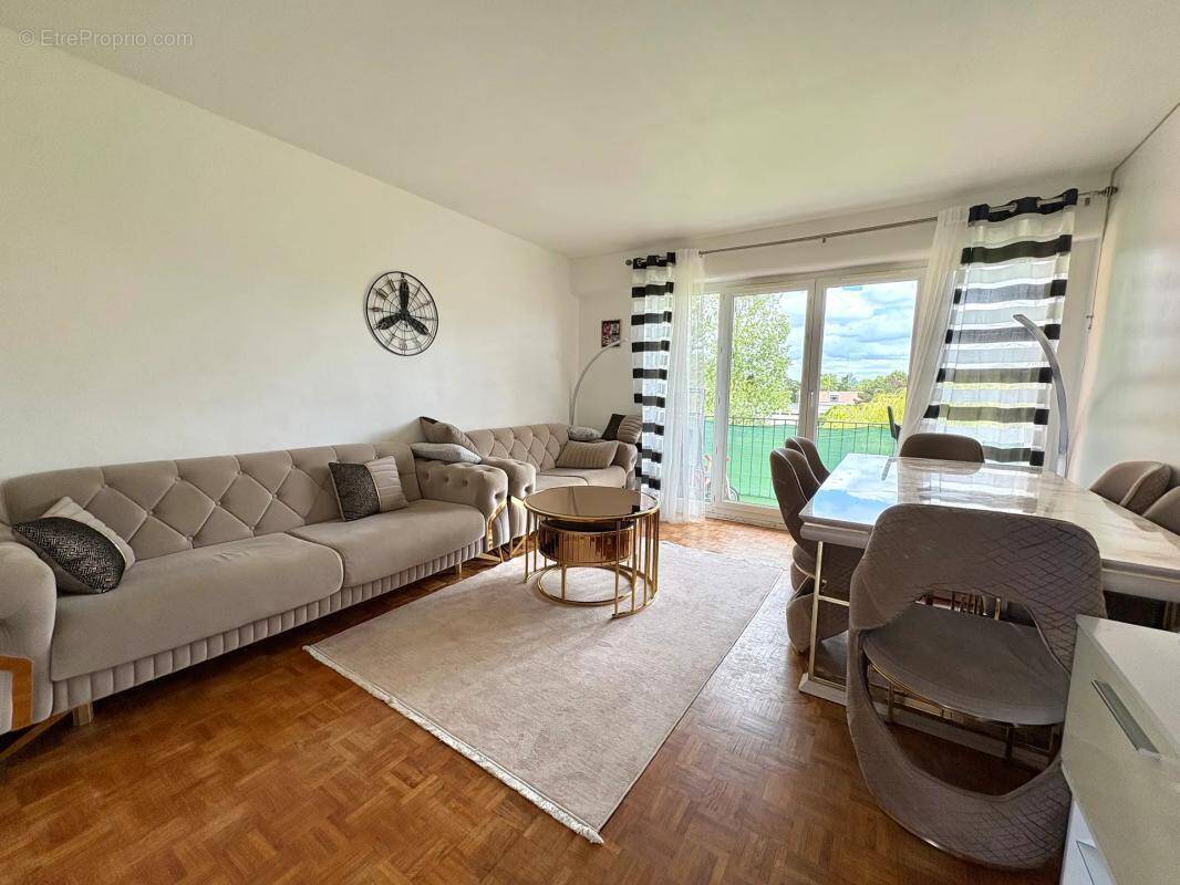 Appartement à MEULAN