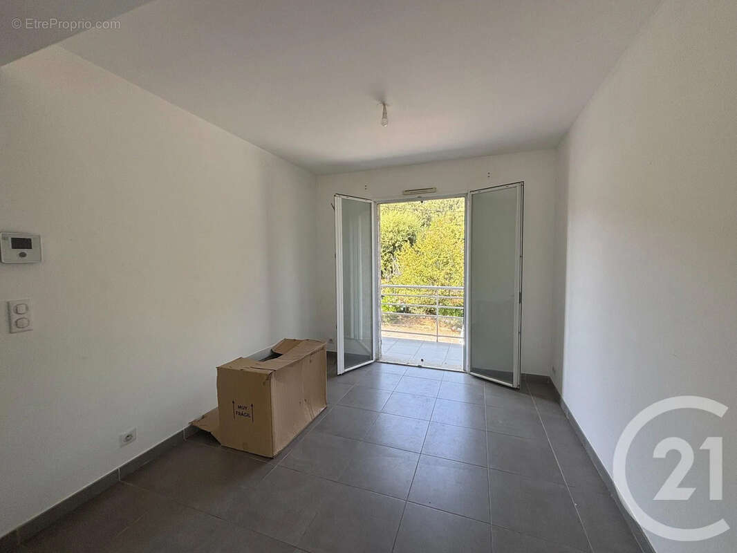 Appartement 72 m² à Luri  - photo 5
