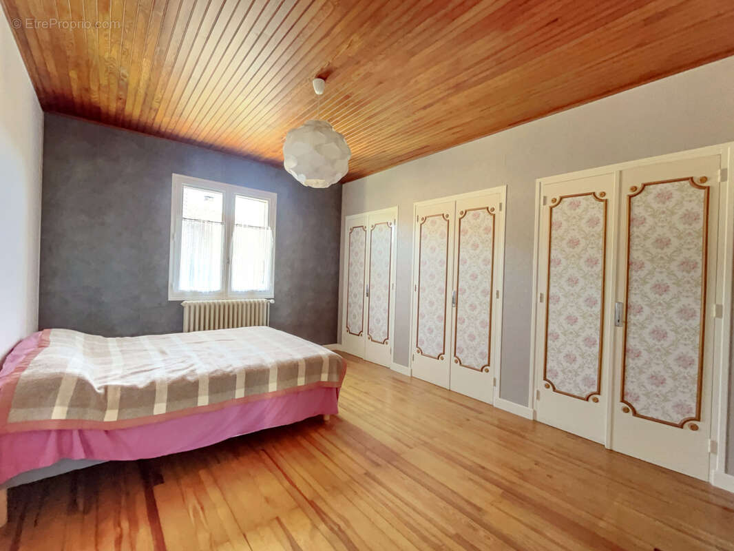 Maison à PLATS
