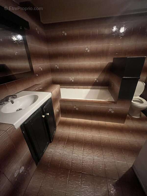 Appartement à SAINT-ETIENNE