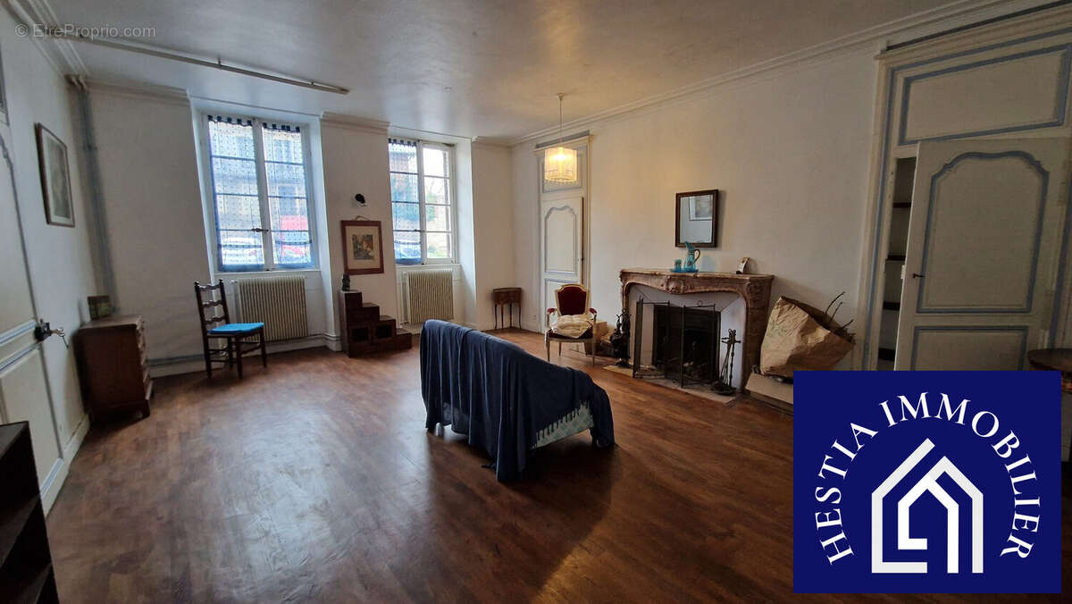 Appartement à SEMUR-EN-AUXOIS