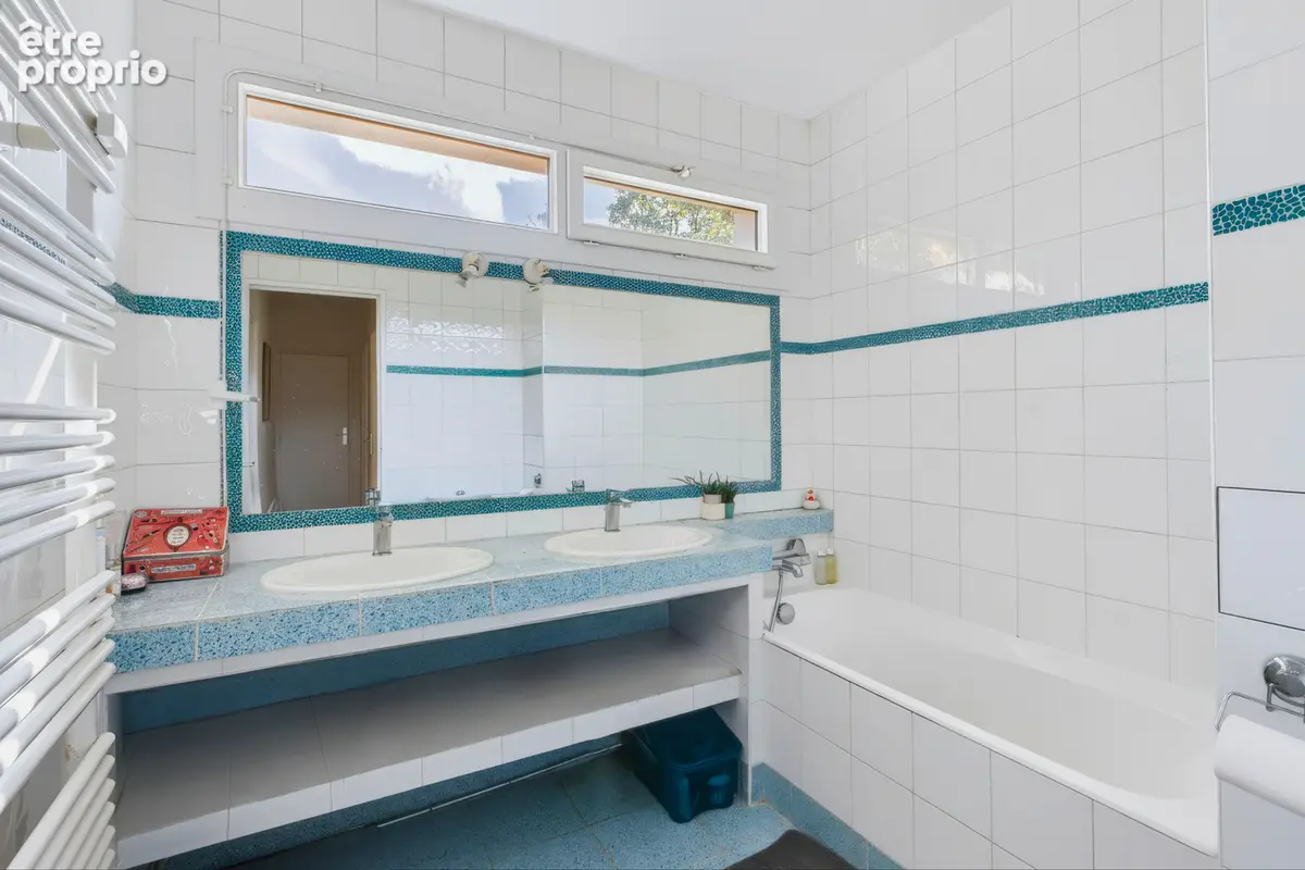 Appartement 6 pièces avec balcons vue verdure - photo 8