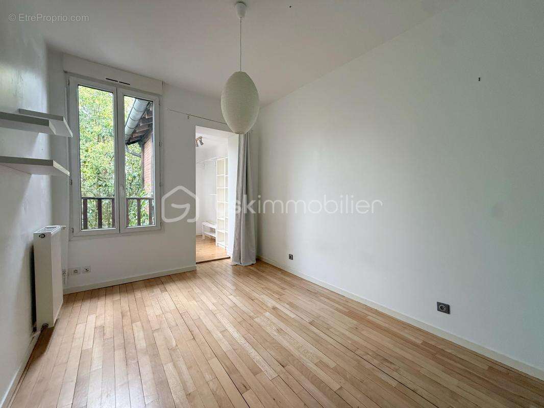 Toulouse – Boulevard de la Gare – Appartement T4 de caractère de 97 m² avec boxe - photo 8