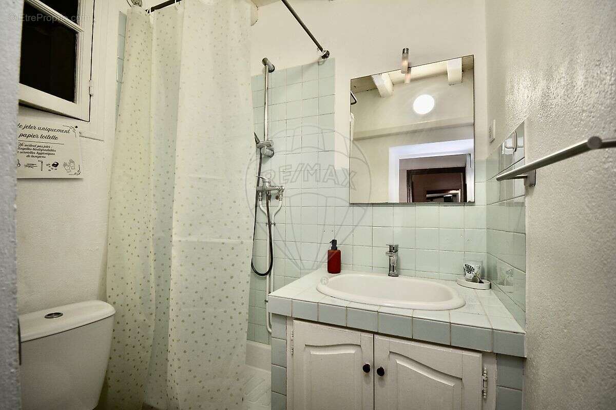 Appartement à VILLENEUVE-LOUBET