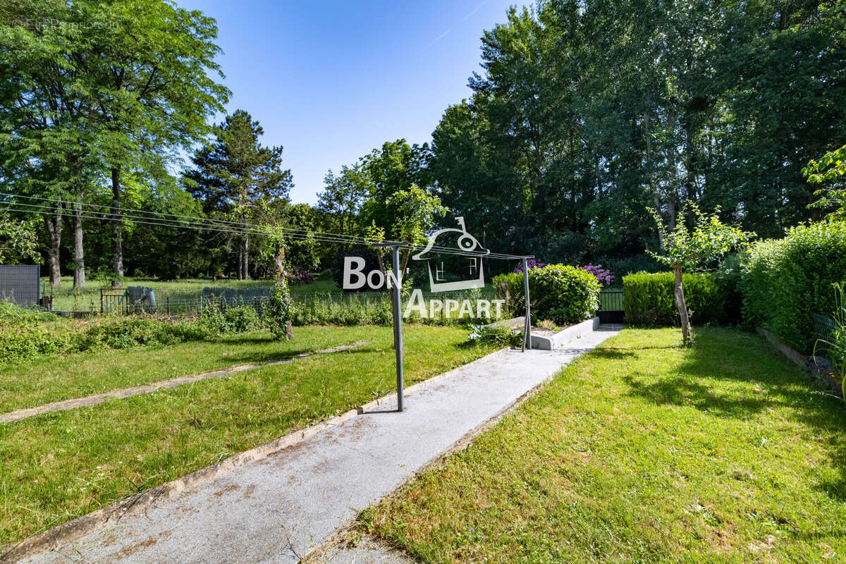 Jolie petite maison dans quartier verdoyant - photo 3