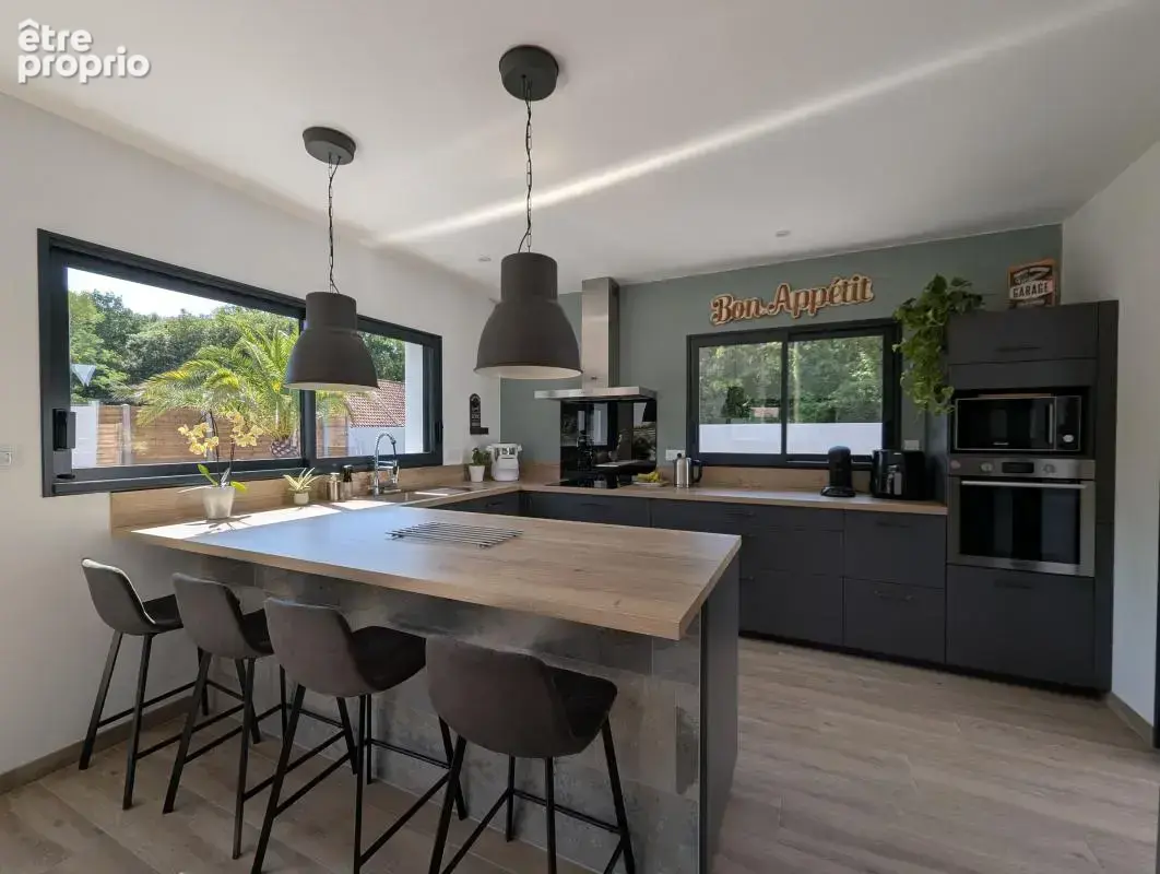 LES MATHES, Maison COUP DE COEUR de 2023- 130m² habitables -  belles prestations - photo 2