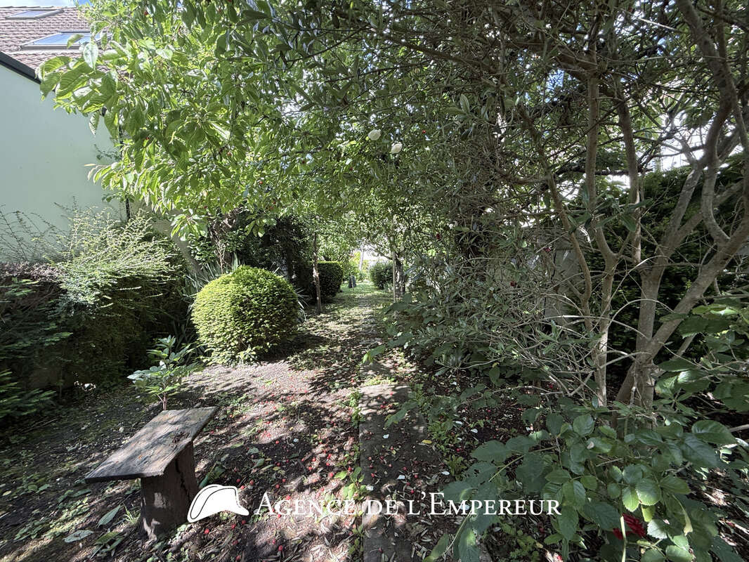 Appartement à RUEIL-MALMAISON