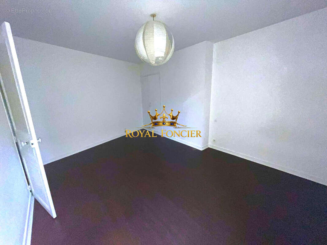 Appartement 55 m² à Chatellerault  - photo 6