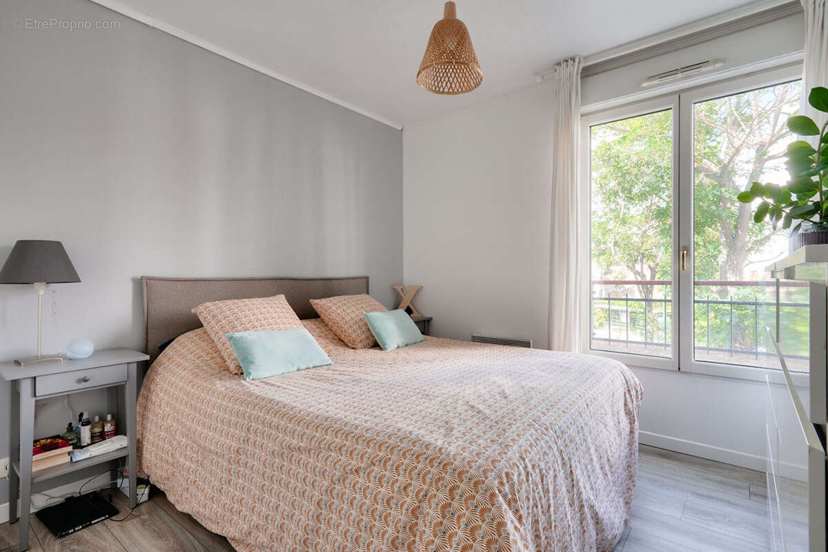 Appartement à COLOMBES